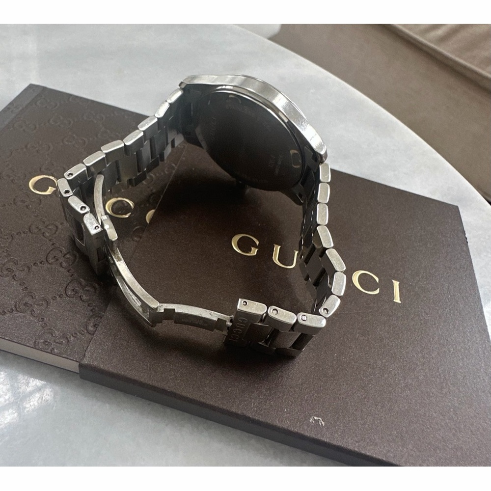 Gucci Watch - Picture 4 of 5